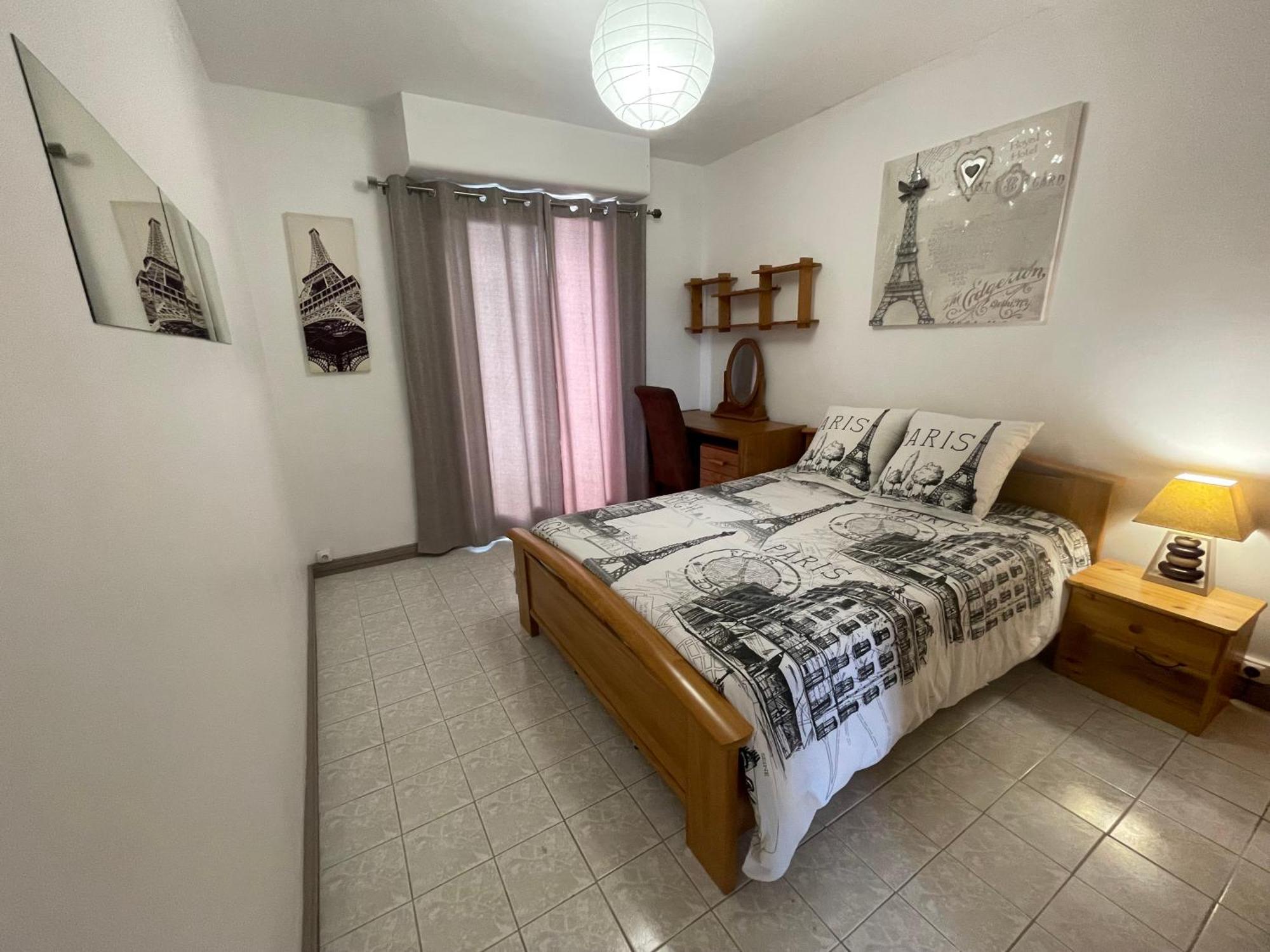 Chambre privée en colocation dans un appartement au centre de rillieux la pape Esterno foto